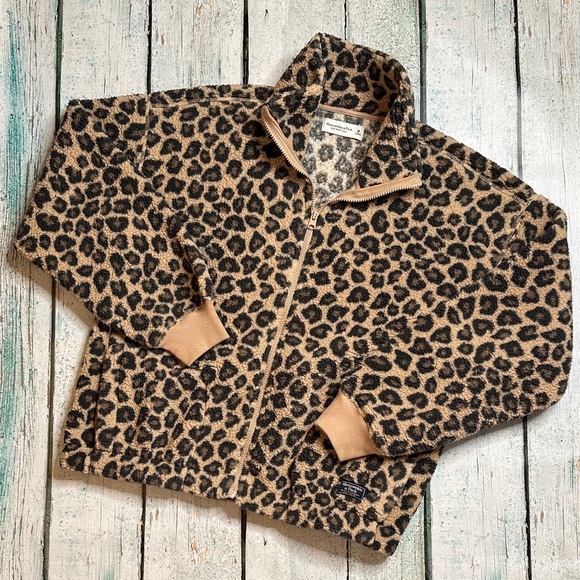 Abercrombie & Fitch Leopard Print Fleece Jacket Size Medium - Picture 1 of 6